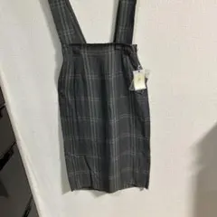 チェックのタイトスカート‼︎ 肩紐付！取り外し可！