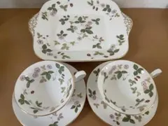 2026年最新】wedgwood ワイルドストロベリー スクエア プレートの人気