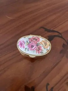 【レア】ピルケース アンティーク ヴィンテージ品 象嵌 花模様 薬入れ 外出用 レア】ピルケース アンティーク ヴィンテージ品 象嵌 花模様 薬入れ