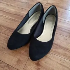 ALETTA ウェッジソールパンプス ブラック 24.5cm●スウェード調のサムネイル