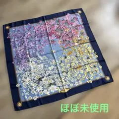 【美品】ハンティングワールド　スカーフのサムネイル