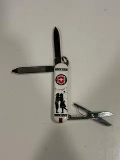 ビクトリノックス クラシック カスタム ブレードレス ナイフレス 