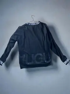 1PIU1UGUALE3 ブラック長袖カットソー