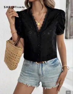 SHEIN Frenchy ブラック ブラウス 半袖