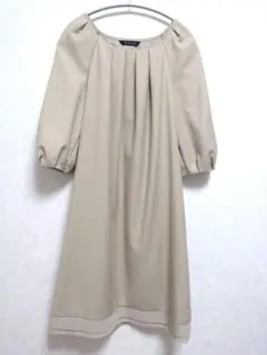 ketty ワンピース ベージュ 七分袖のサムネイル