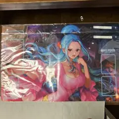 ワンピースカードゲーム　オフィシャルプレイマット　ネフェルタリ・ビビ