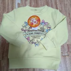 【新品タグ付き】ハートプリント淡い黄色トレーナー 95cm