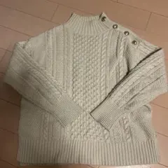 GU クリーム色 ケーブルニット セーター Sサイズ ボタン付き