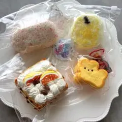スクイーズ4点セットmomoco开心鱼饼nanamiサクラ果冻ラドドdoro - メルカリ