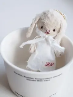 海外作家　うさぎ　ぬいぐるみ　アーティストベア