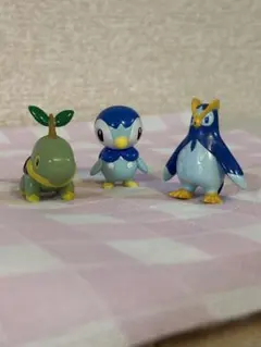 ポケモン　フィギュア　ポッチャマ　ポッタイシ　ナエトル　3体セット　2006