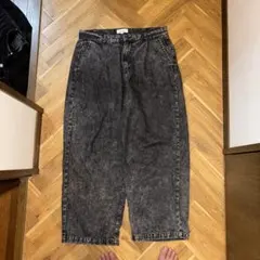 ダークグレー デニム ワイドパンツ