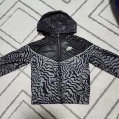 2025年最新】NIKE 柄・デザイン：花柄 その他の人気アイテム - メルカリ