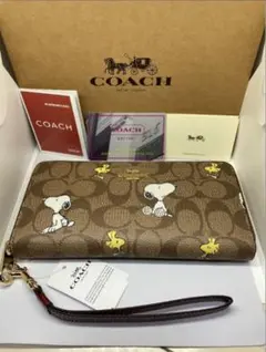 COACH　コーチ　CE705　長財布　コーチ×ピーナッツ(Peanuts)