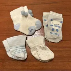 ベビー靴下4足セット☆組曲☆新生児☆ベビー赤ちゃん