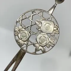 箱121201 アンティーク　透彫　薔薇　籬　金工　平打ち　かんざし