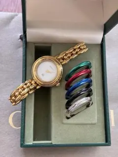 GUCCI チェンジベゼル　クォーツ腕時計 。稼働品
