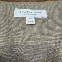 BEAUTY&YOUTH 極美品❣️6部袖ブラウス