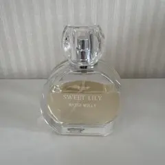 SWEET LILY MASSE MOLLY スウィートリリー50ml香水のサムネイル