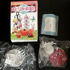 おとぎの国の食器たち