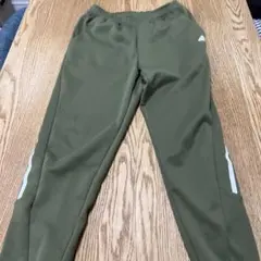adidas オリーブグリーン ジャージパンツ