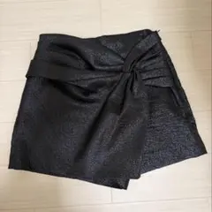 ★ZARA ブラックラップショートパンツ EUR 36