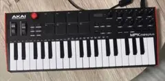 【中古美品】AKAI MPK mini plus USB MIDIキーボード 中古美品】AKAI MPK mini plus USB MIDIキーボード Amazon.co.jp