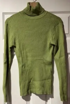 【難あり】タートルネック ニット