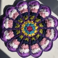 手編み座布団　ハンドメイド花柄円座　ラグ　円座　毛糸座布団　花座布団