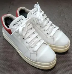 PRADA プラダ スニーカー ホワイト レッドのサムネイル