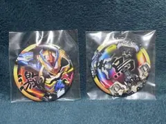 仮面ライダービルド 劇場グリス ランダム 缶バッジ 仮面ライダーグリス 三羽烏