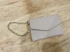 ライトグレー チェーン付きパスケース