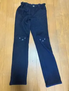 メゾピアノ 裏起毛　デニムパンツ　クマ刺繍 ロングパンツ140cm