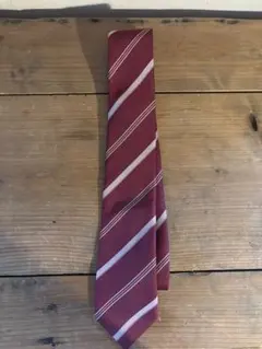 【1回使用】クリーニング済　East Boy バーガンディ ストライプ ネクタイ