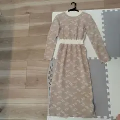 eimy istoire 長袖ニットワンピース ベージュ系★値下げ中