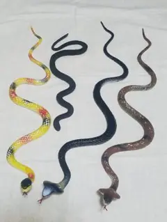 へび おもちゃ