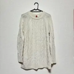 H&M ウールブレンド ケーブルニットセーターのサムネイル