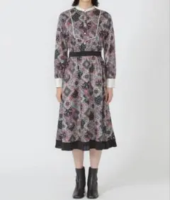 LOVELESS ペイズリードレス　サテンワンピース
