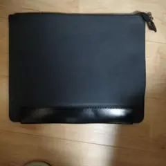 クラッチバッグ