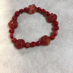 値下げしました❗️天然石 ブレスレット　お花が可愛い