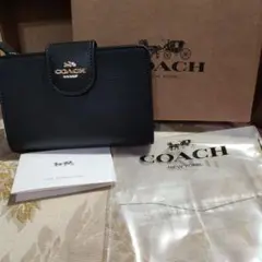 COACH アウトレットブラック 二つ折り財布セール　先着順