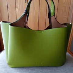 ショルダーバック