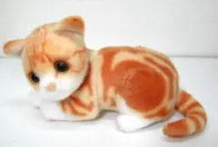 猫 うつぶせ マスコット