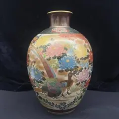 薩摩焼 花瓶  花入  飾壺  花器  骨董品　四季折々の模様　花台付き Amazon.co.jp: 薩摩焼 花瓶 壺 四耳付花瓶 金彩 丸十字紋 時代物