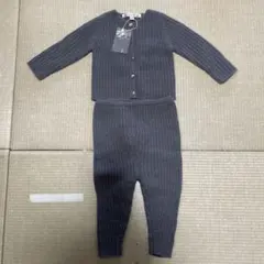 ボンポアン　グレー リブ編み ニットセットアップ