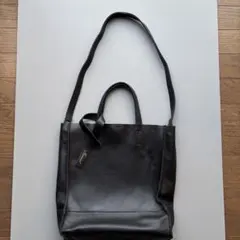 Nananoel ナナノエル　牛革バッグ　黒　ショルダー付き　カジュアル