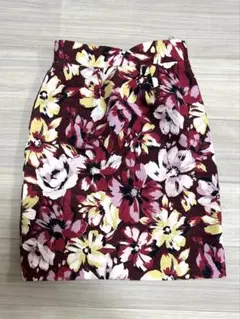 花柄タイトスカート　プロポーションボディドレッシング