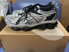 人気モデル）26.5ASICS GEL-QUANTUM KINETIC - メルカリ