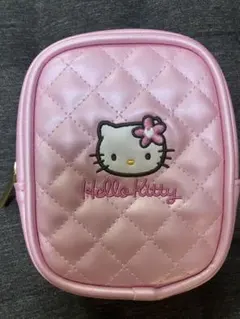 ハローキティ キルティングポーチ ピンク　サンリオ