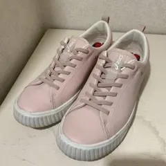 コラボスニーカー スニーカー